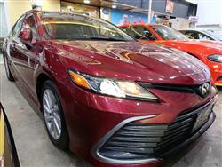 تۆیۆتا کامری